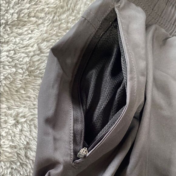 Hodo Sports Gray Athletic Shorts - Picture 4 of 7